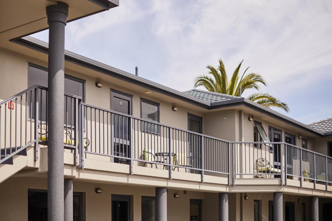Blenheim Palms Motel Esterno foto
